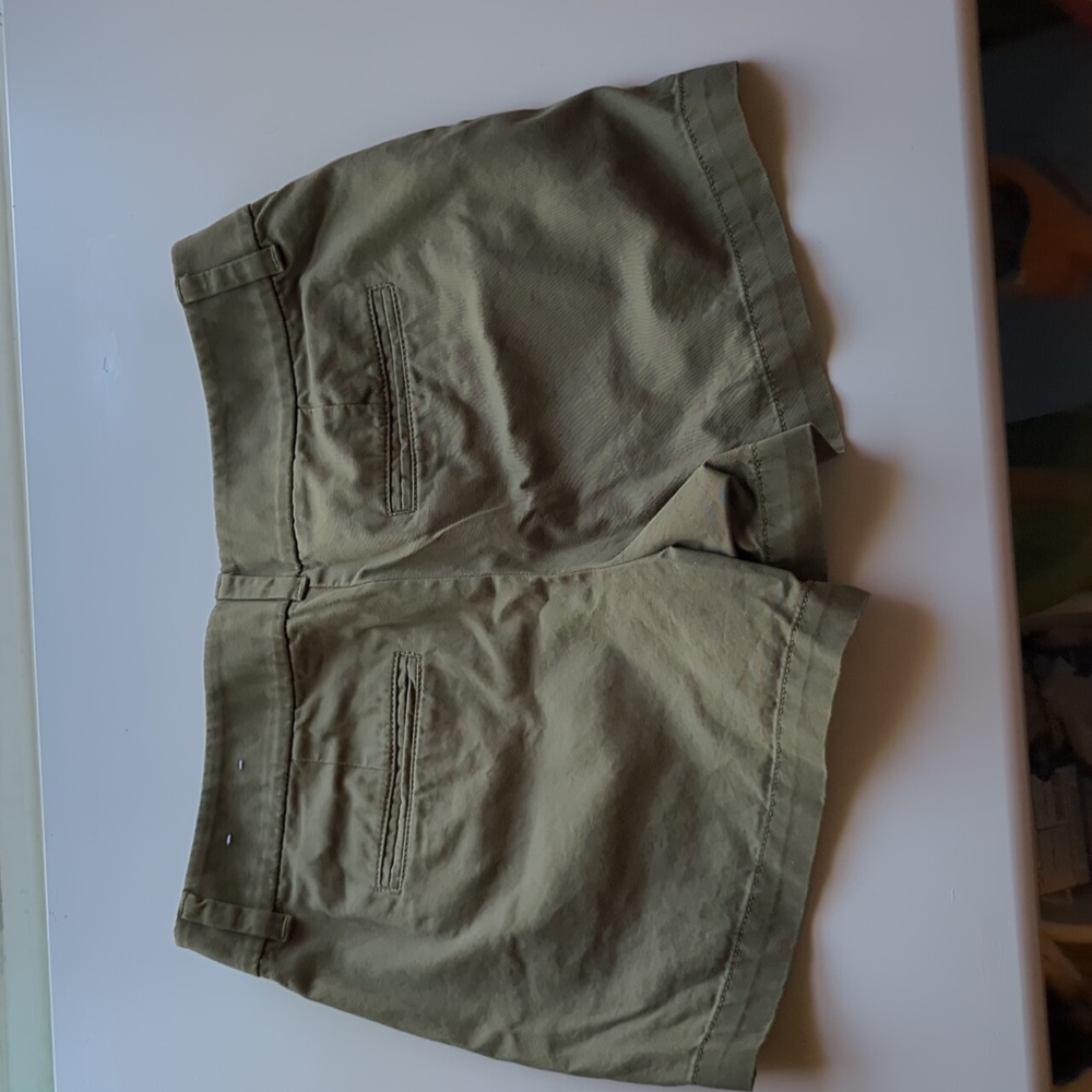 LOFT Green 4" Women's Shorts Size 2 - Picture 4 of 5